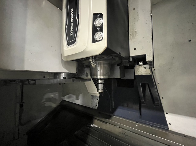 DMG MORI CMX1100V 实拍图 4