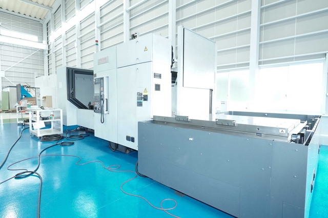 DMG MORI VS10000/50/2050 实拍图 2