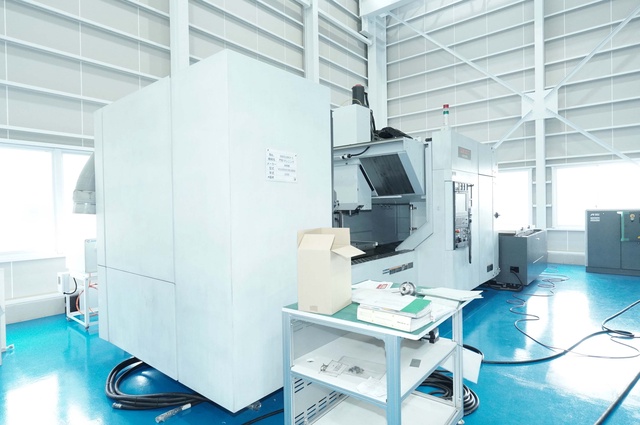DMG MORI VS10000/50/2050 实拍图 3