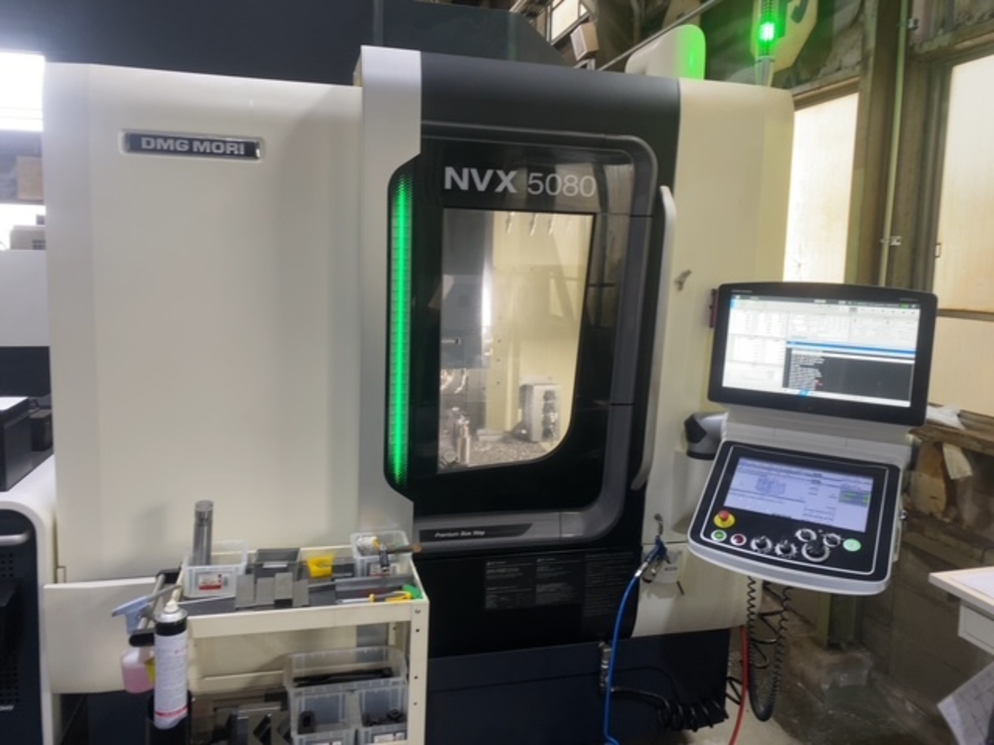 DMG MORI NVX5080Ⅱ/40 实拍图 2