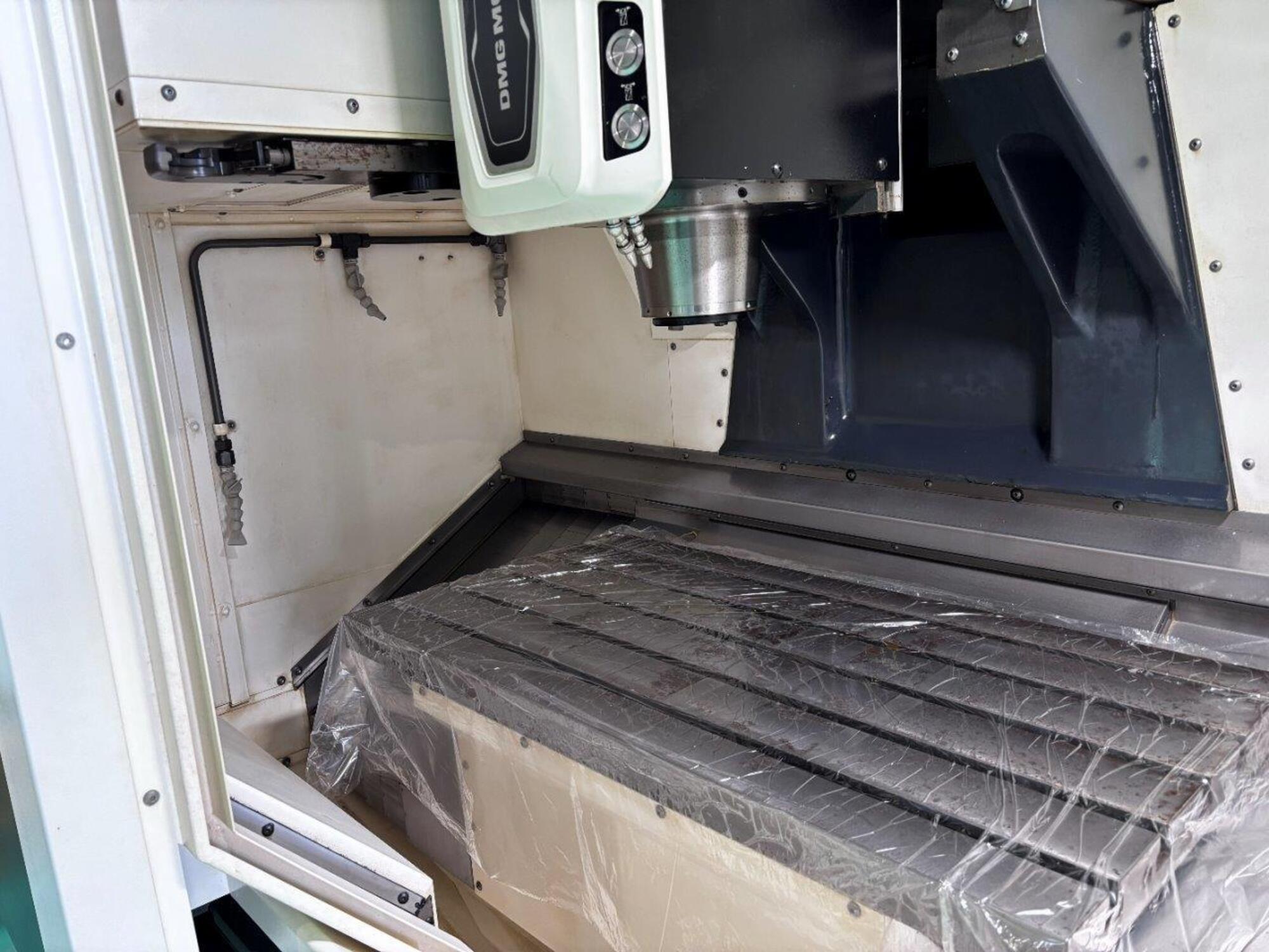 DMG MORI CMX800V 实拍图 5