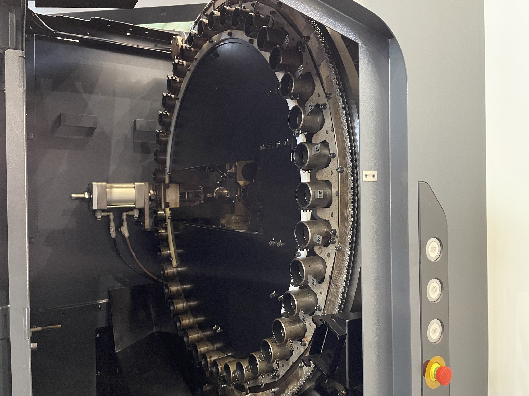 DMG MORI NHX4000 实拍图 5
